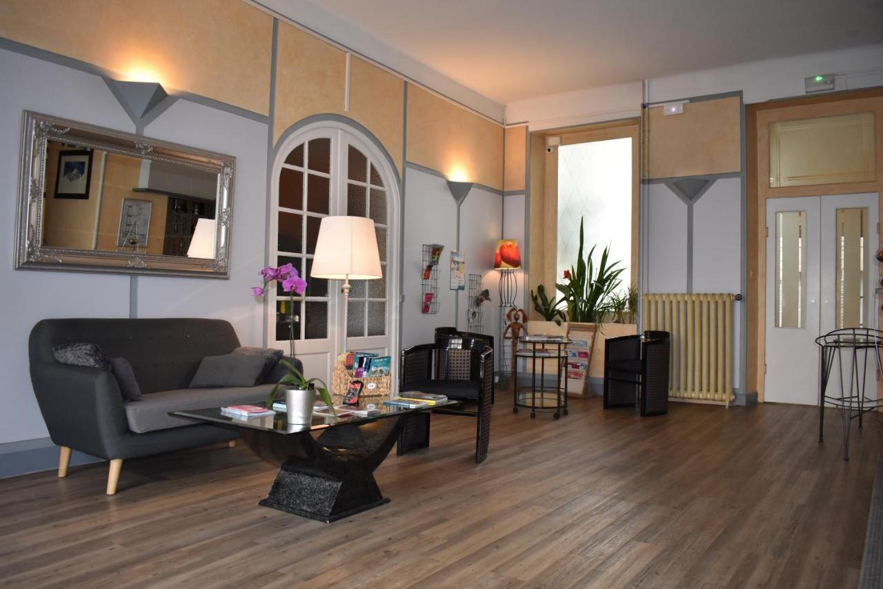 Hotel Henri IV Tarbes Exterior foto