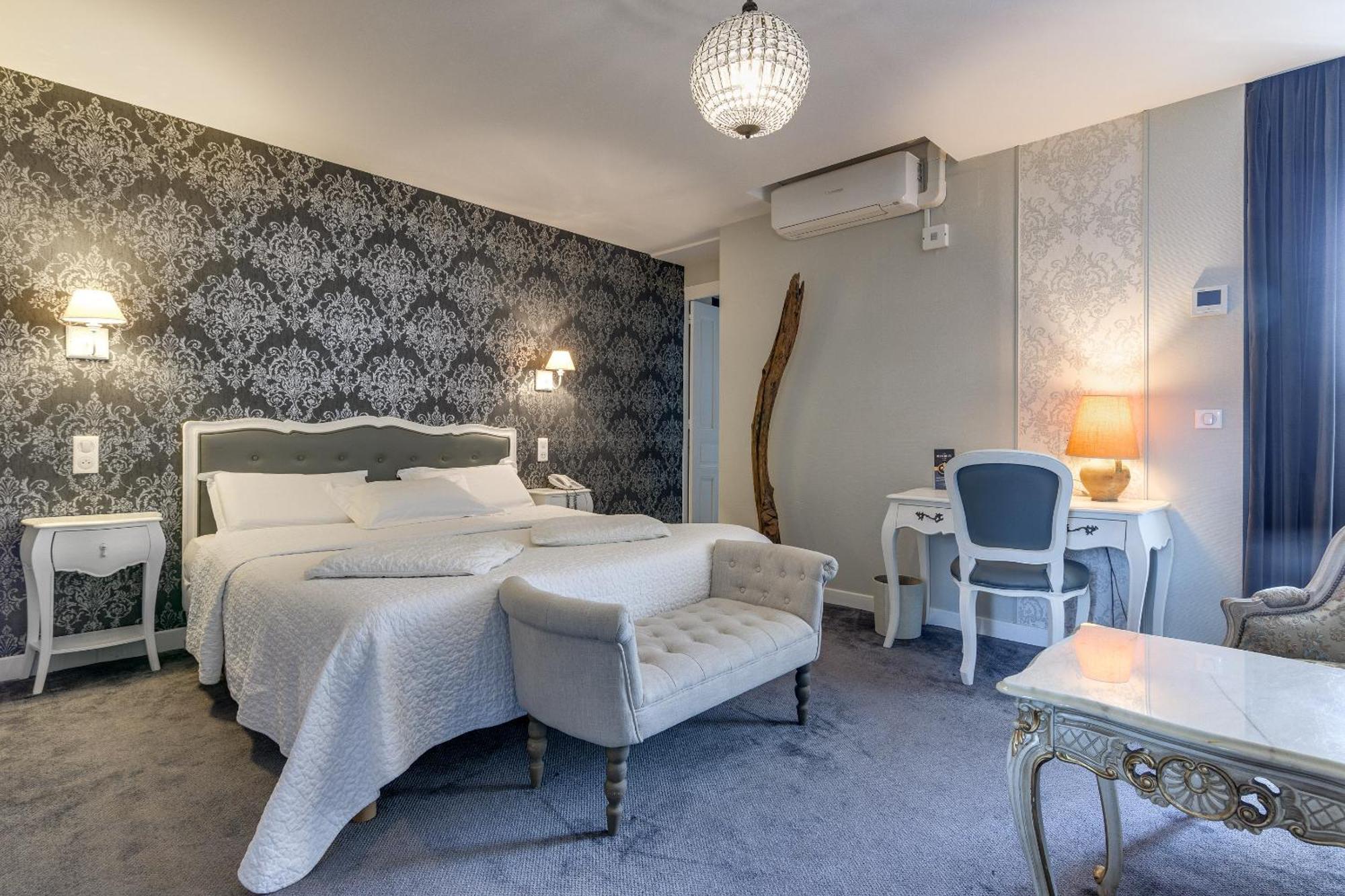 Hotel Henri IV Tarbes Exterior foto